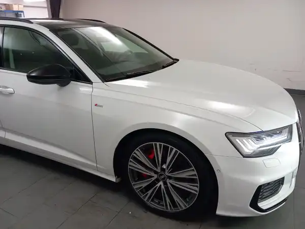 AUDI A6 AVANT (17/20)