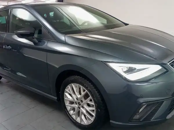 SEAT IBIZA (16/17)