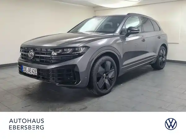 VW TOUAREG (2/18)