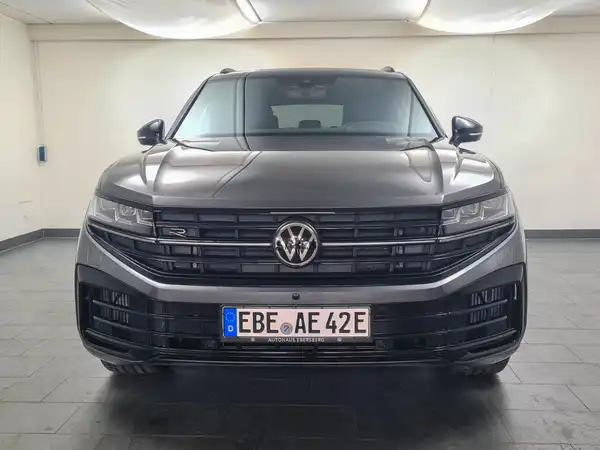 VW TOUAREG (3/18)