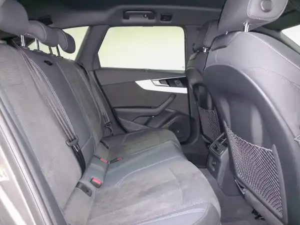 AUDI A4 AVANT (16/17)