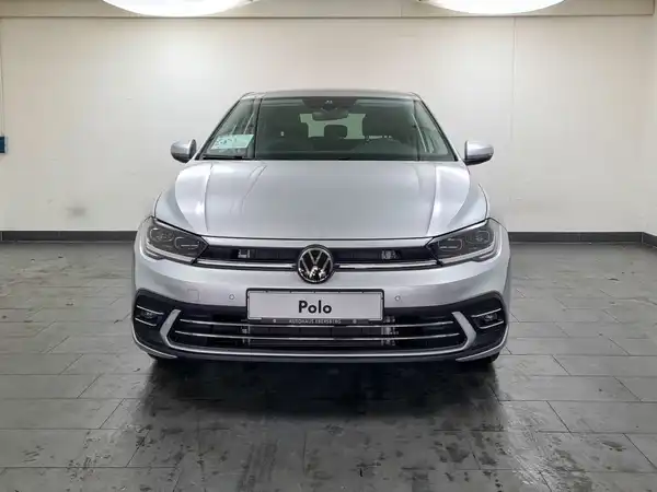 VW POLO (3/19)