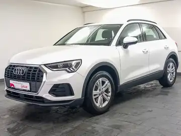 AUDI Q3 (1/17)