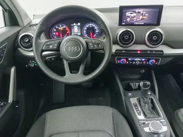 AUDI Q2 (12/21)