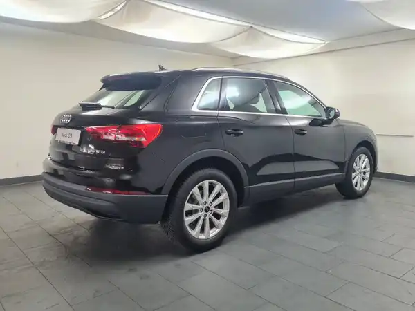 AUDI Q3 (7/17)