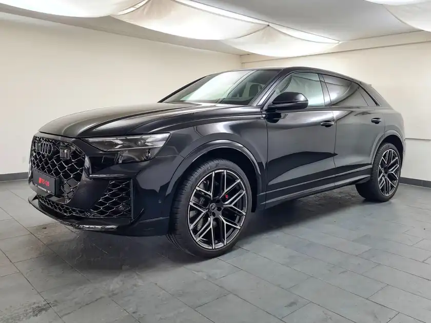 AUDI RS Q8 (1/19)