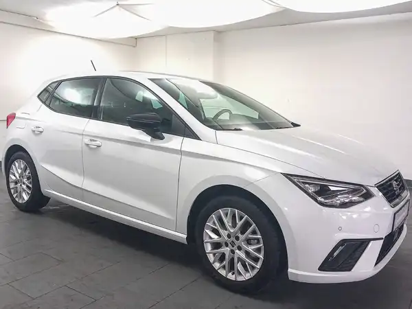 SEAT IBIZA (4/17)