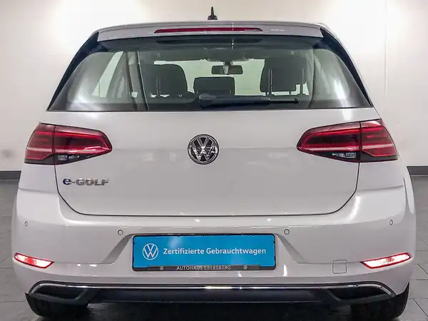 VW E-GOLF (6/17)