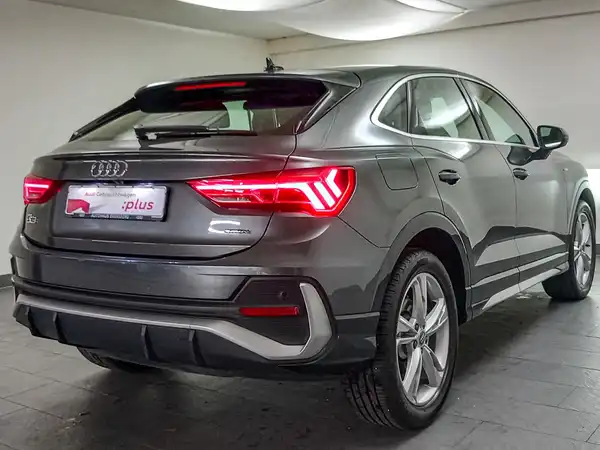 AUDI Q3 SPORTBACK (5/21)