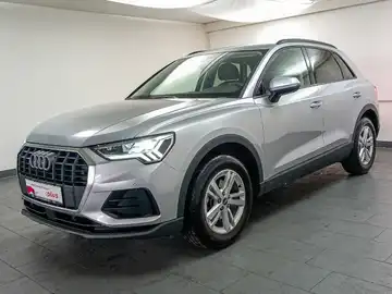 AUDI Q3 (1/15)