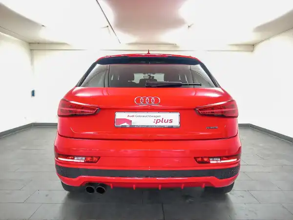 AUDI Q3 (6/19)