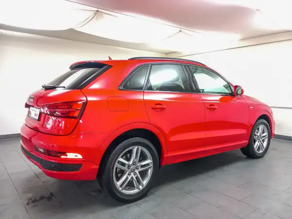 AUDI Q3 (7/19)