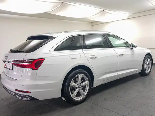 AUDI A6 AVANT (7/17)