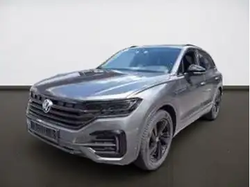 VW TOUAREG (1/4)