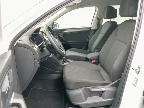 VW TIGUAN ALLSPACE (8/23)