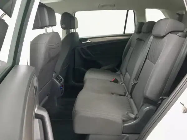 VW TIGUAN ALLSPACE (10/23)