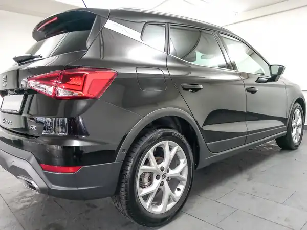 SEAT ARONA (13/17)