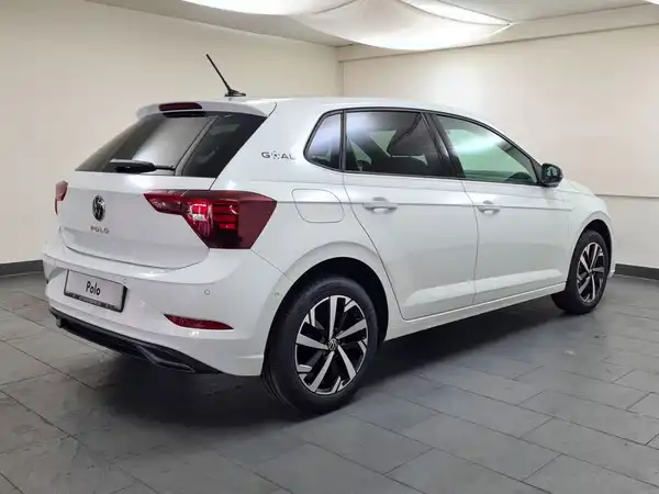 VW POLO (7/19)