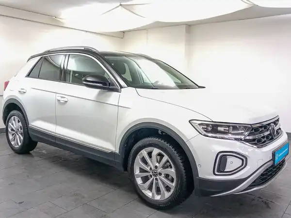 VW T-ROC (4/17)