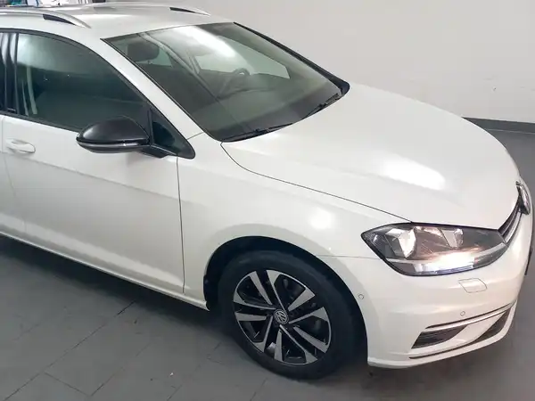 VW GOLF VARIANT (15/17)