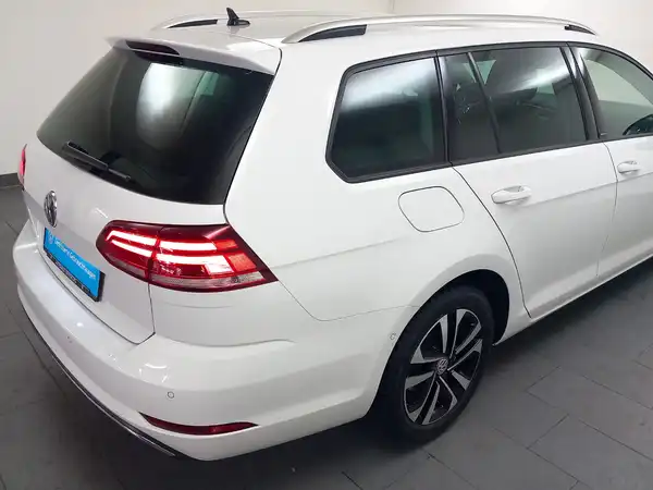 VW GOLF VARIANT (16/17)