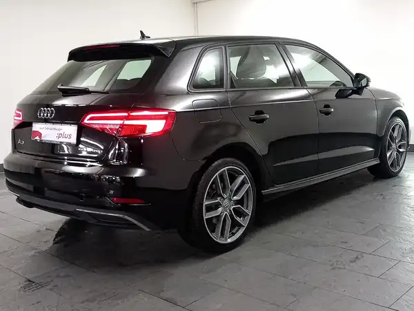 AUDI A3 SPORTBACK (7/19)