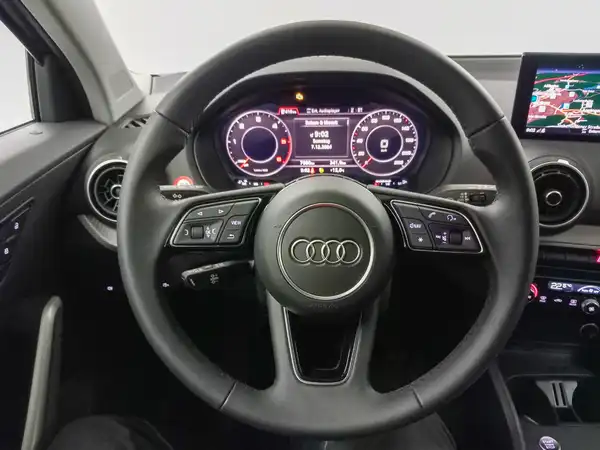 AUDI Q2 (12/16)