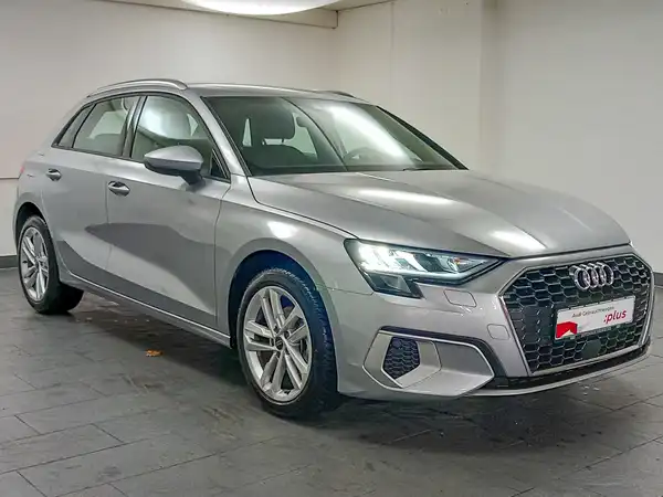 AUDI A3 SPORTBACK (4/19)