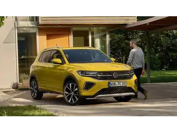 T-Cross Life 1.0 l TSI OPF 70 kW (95 PS) 5-Gang (1/4)