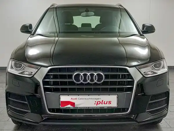 AUDI Q3 (3/20)