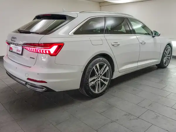 AUDI A6 AVANT (7/17)