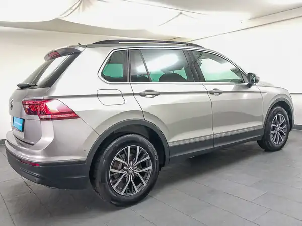 VW TIGUAN (7/17)