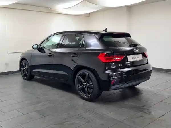 AUDI A1 SPORTBACK (5/18)