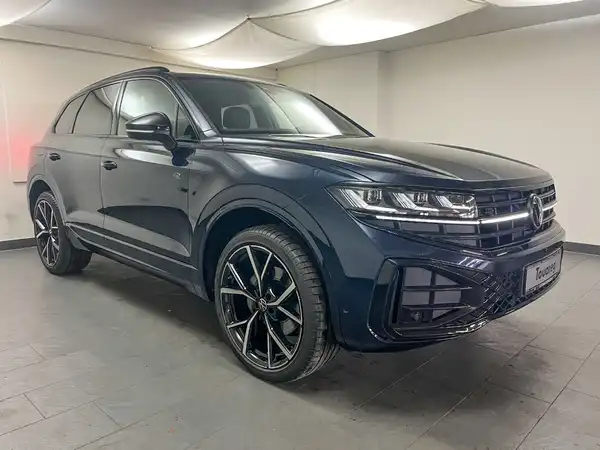 VW TOUAREG (4/26)