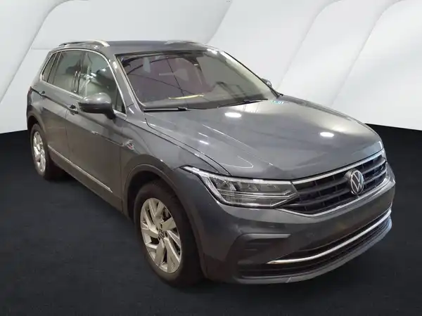 VW TIGUAN (1/8)