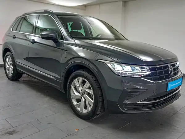 VW TIGUAN (4/8)