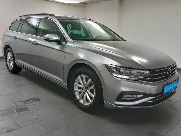 VW PASSAT VARIANT (4/20)