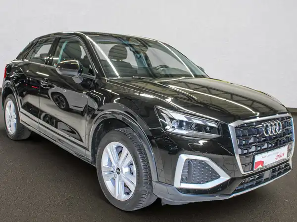 AUDI Q2 (4/17)