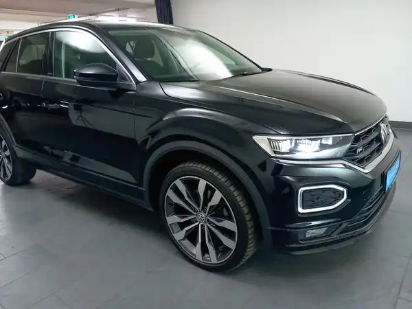 VW T-ROC (14/22)