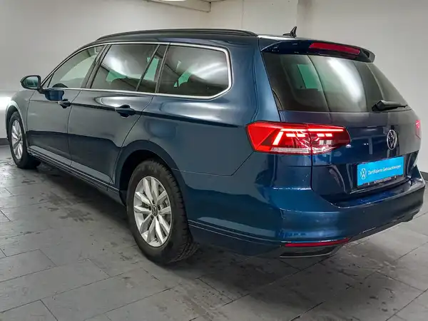 VW PASSAT VARIANT (5/17)