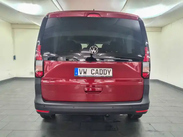 VW CADDY (6/18)