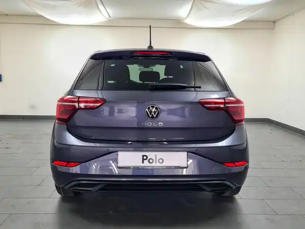 VW POLO (6/19)