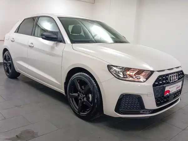 AUDI A1 SPORTBACK (4/16)