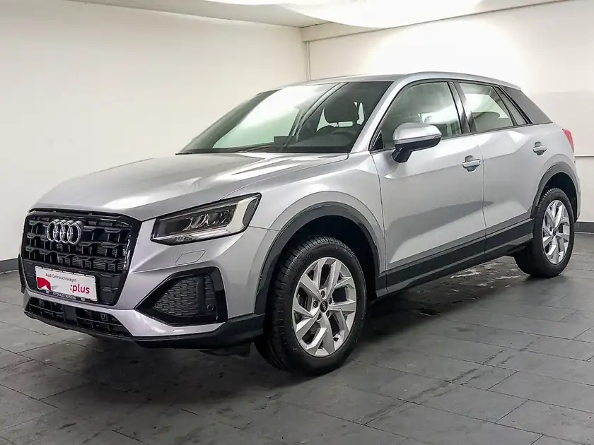 AUDI Q2 (1/18)