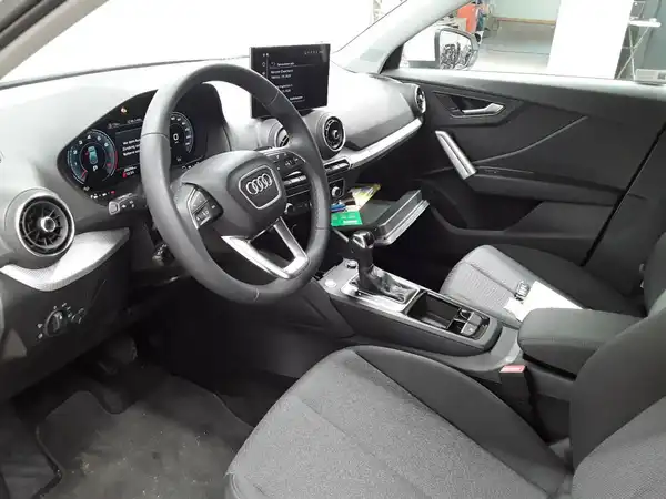 AUDI Q2 (4/7)