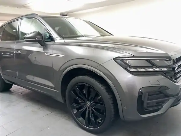 VW TOUAREG (14/17)