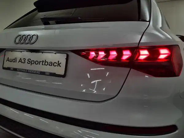 AUDI A3 SPORTBACK (11/18)