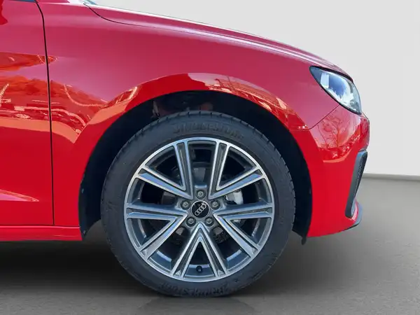 AUDI A1 SPORTBACK (16/16)