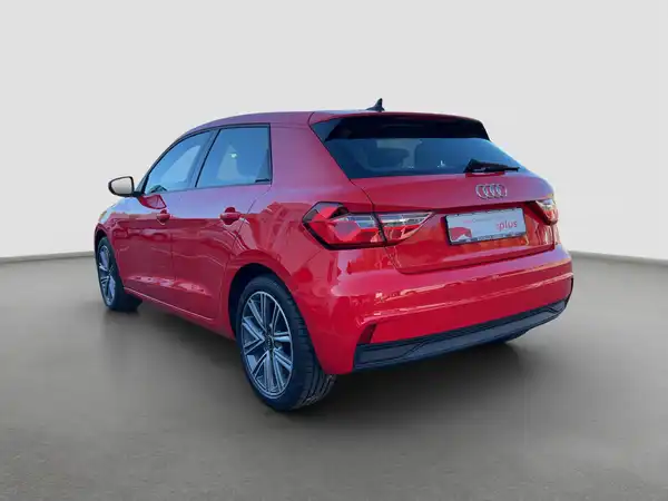 AUDI A1 SPORTBACK (7/16)