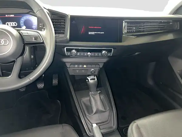 AUDI A1 SPORTBACK (12/16)